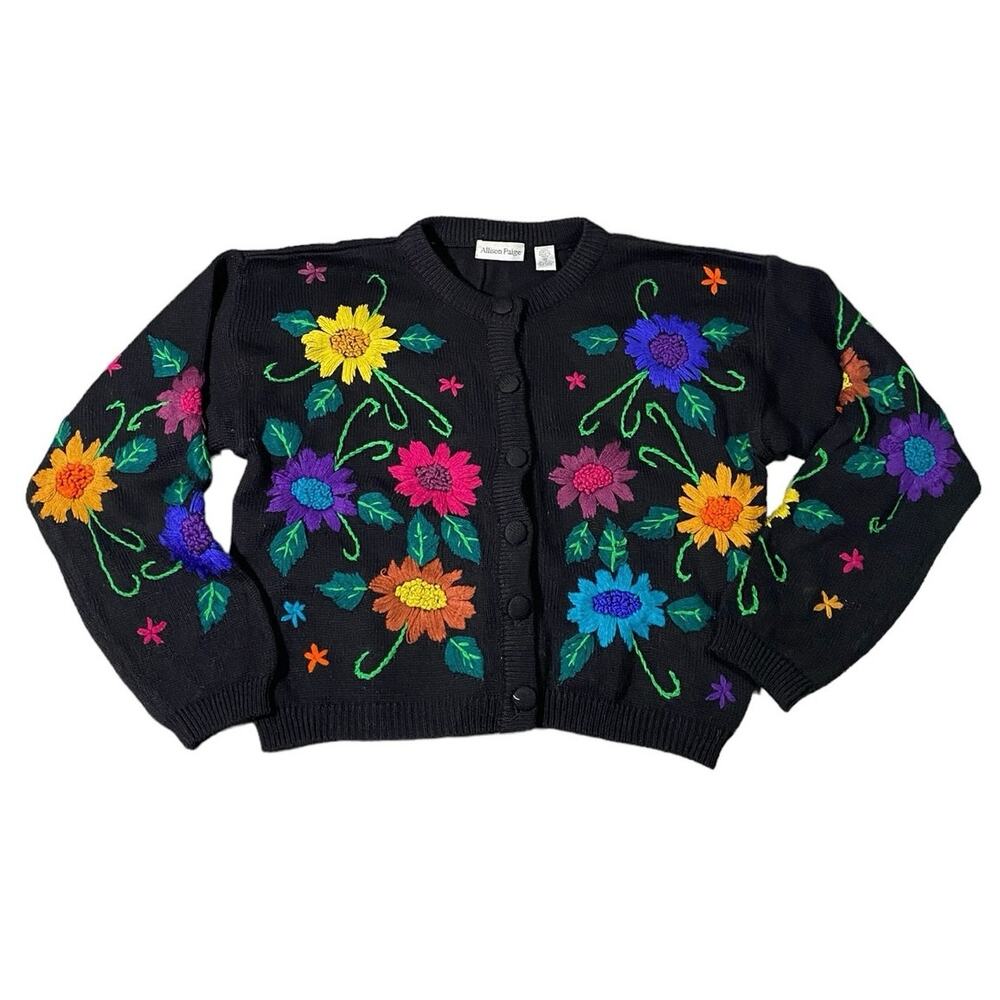 Vintage 90s Boho Floral Embroidered Button-front Sweater - M